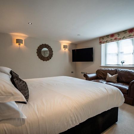 Отель Beechfield House Beanacre Экстерьер фото
