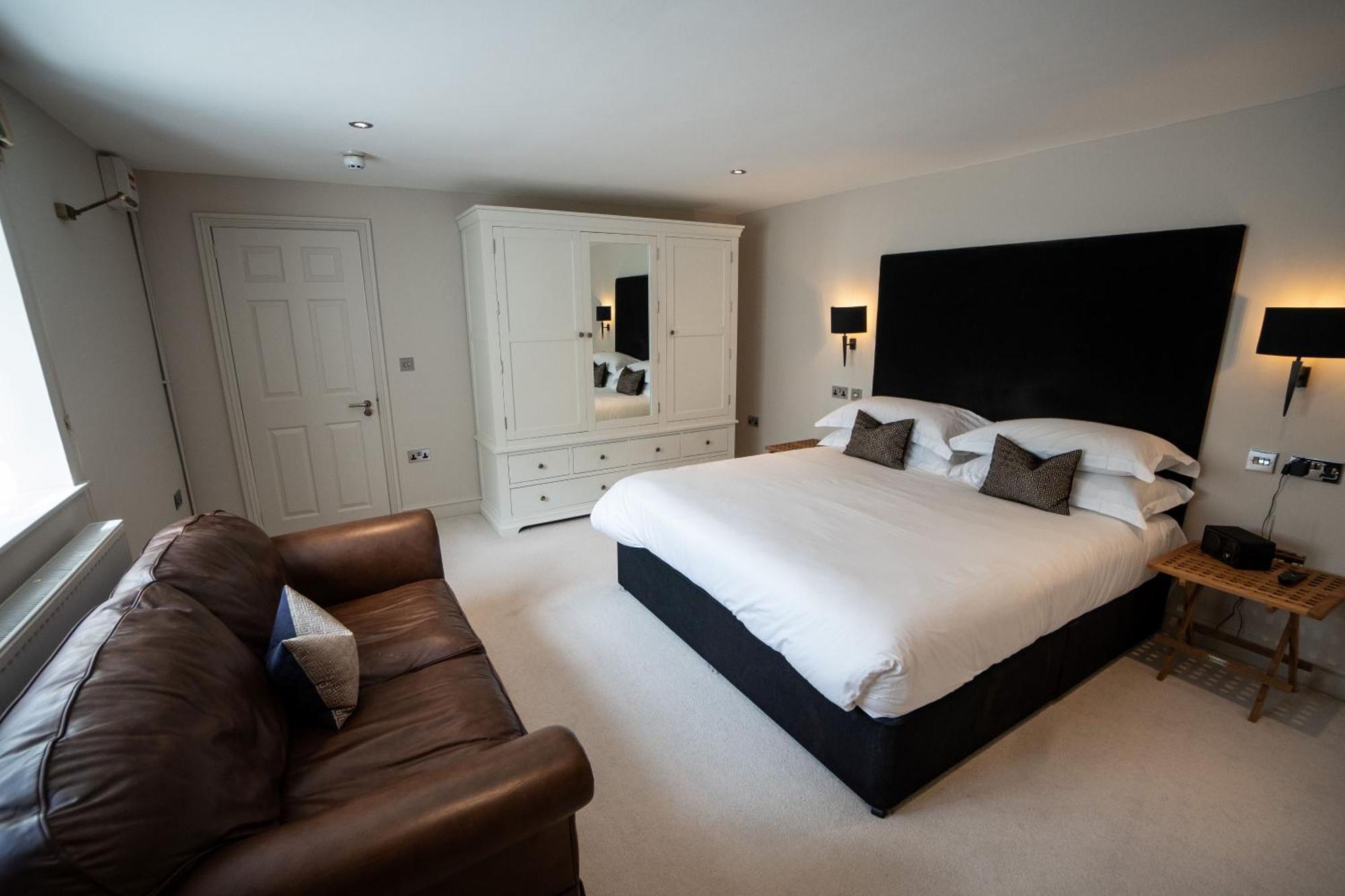 Отель Beechfield House Beanacre Экстерьер фото